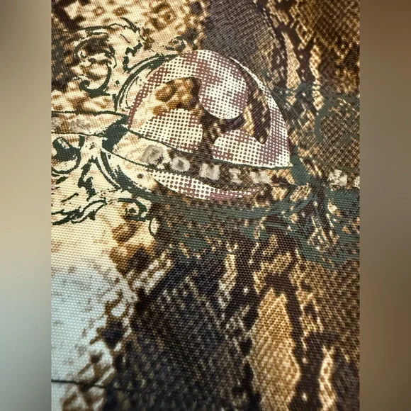 Men’s Burton Ronin 2L Snake Skin Print Snowboard Ski Jacket Size Medium - Picture 11 of 11